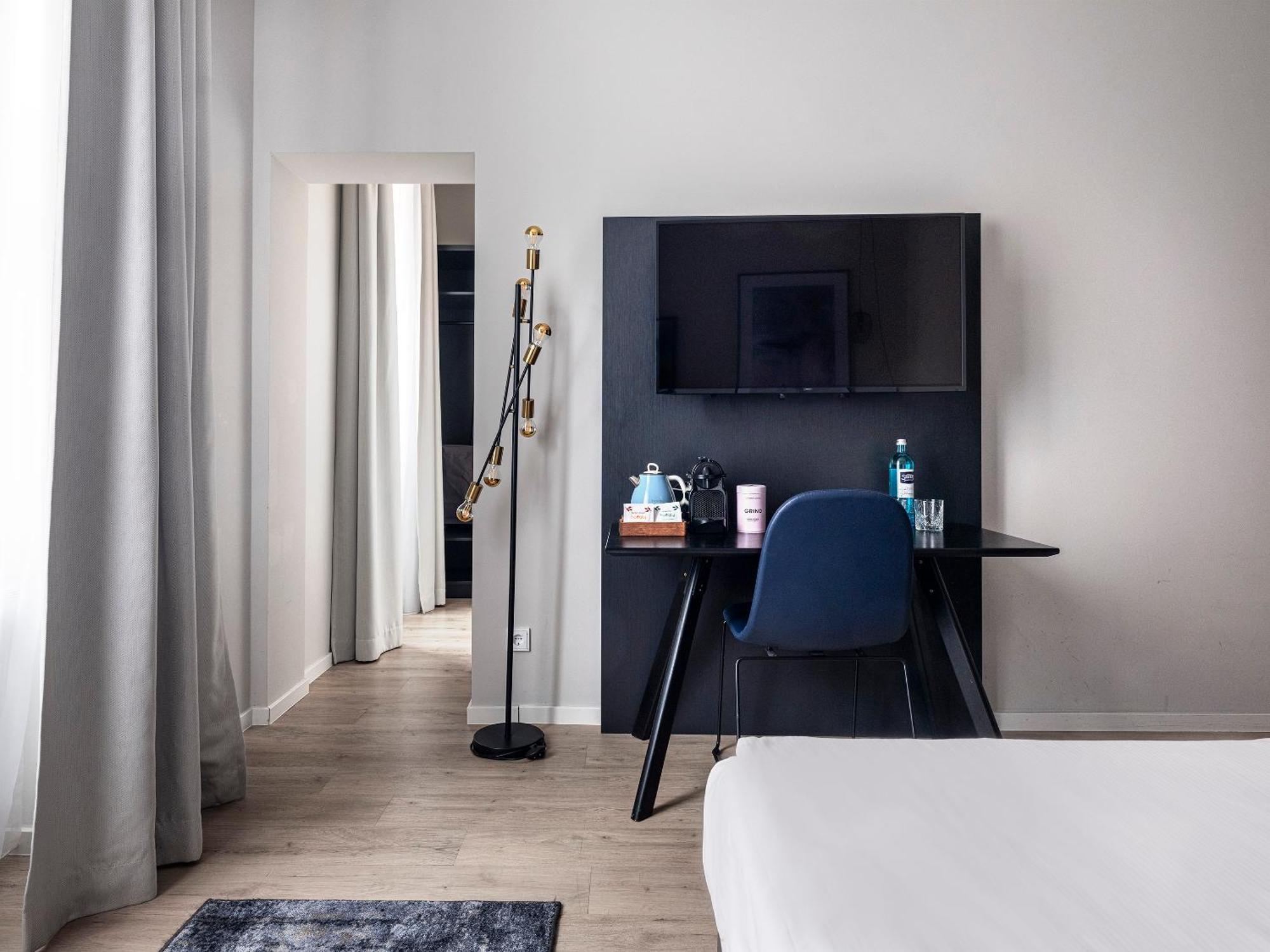 Numa Frankfurt Bloc Апарт-отель 4*